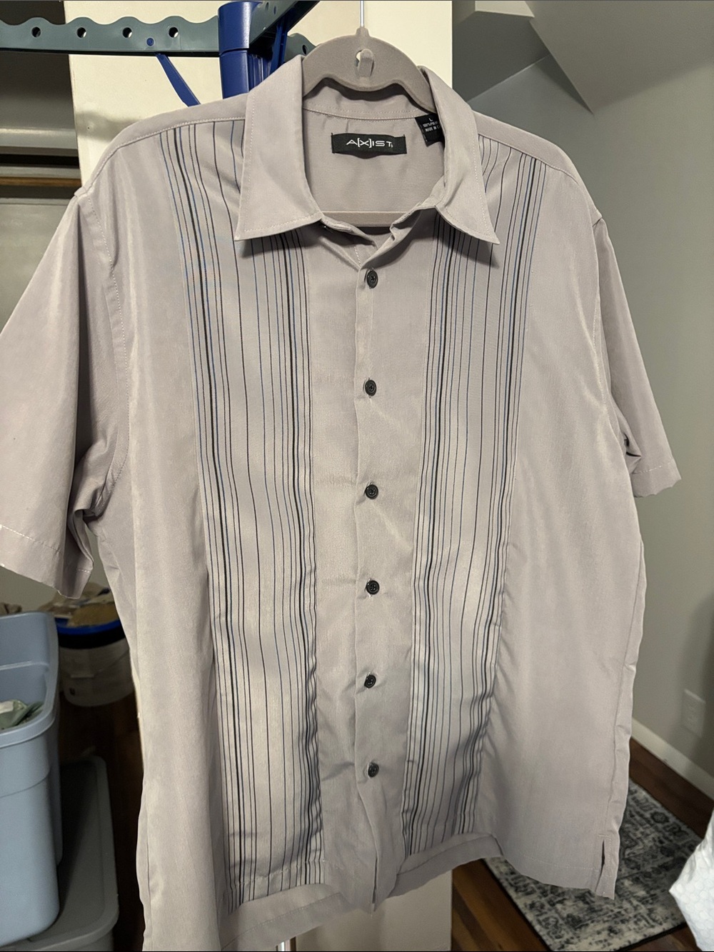 Axist Short-Sleeve Button-Up Shirt in Light Gray with Black Pinstripes